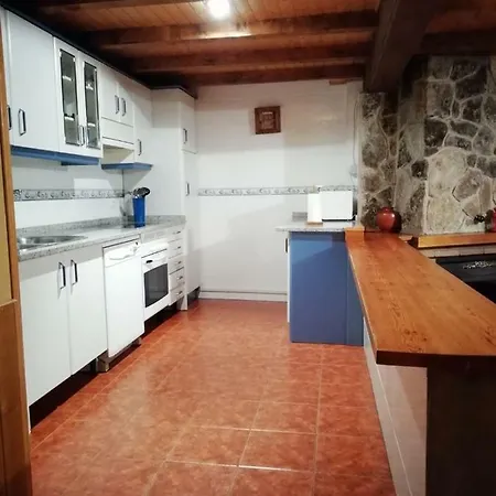 Casa de Férias La Puente 10 De Gredos Hoyos del Espino